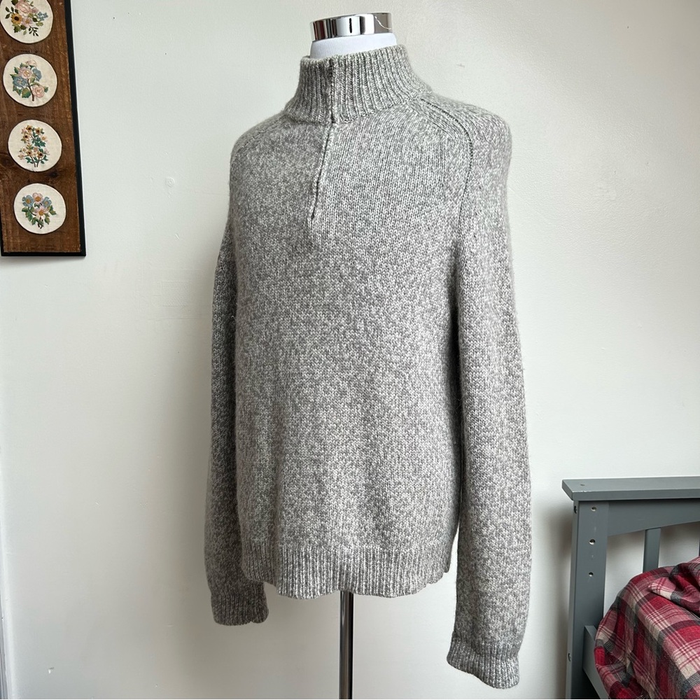 Banana Republic Alpaca Lambswool Knit Turtleneck Sweater - Picture 10 of 13